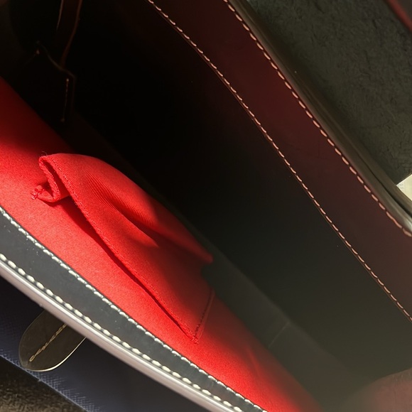 Dooney & Bourke Alto Viola - Picture 3 of 7